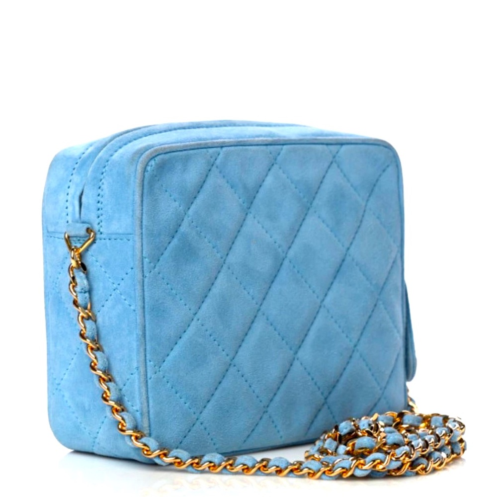RARE AUTH CHANEL BABY BLUE SUEDE QUILTED CAMERA BAG GOLD CHAIN EUC +CARD & CERT - Picture 4 of 10